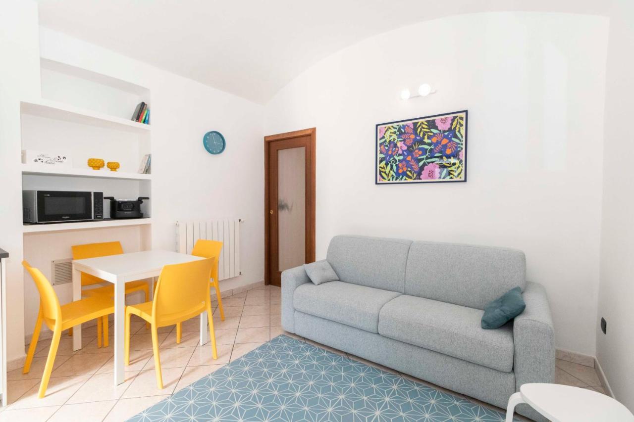 Colourful Flat San Donato Apartment Turin Exterior photo