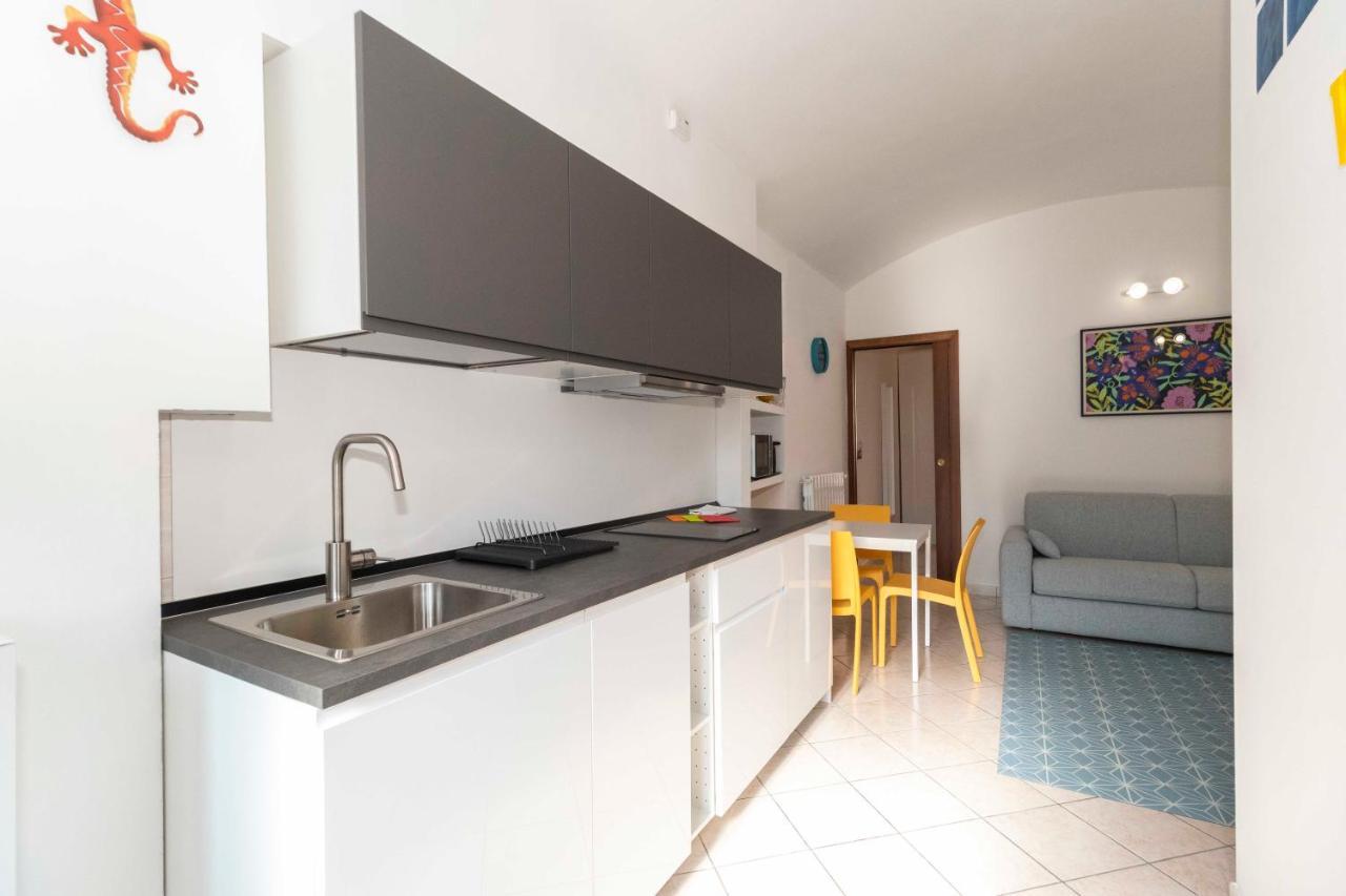 Colourful Flat San Donato Apartment Turin Exterior photo
