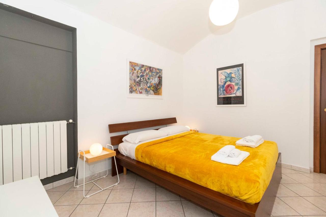 Colourful Flat San Donato Apartment Turin Exterior photo