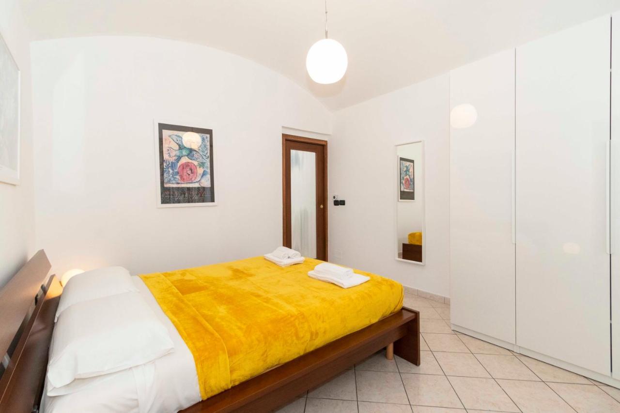 Colourful Flat San Donato Apartment Turin Exterior photo