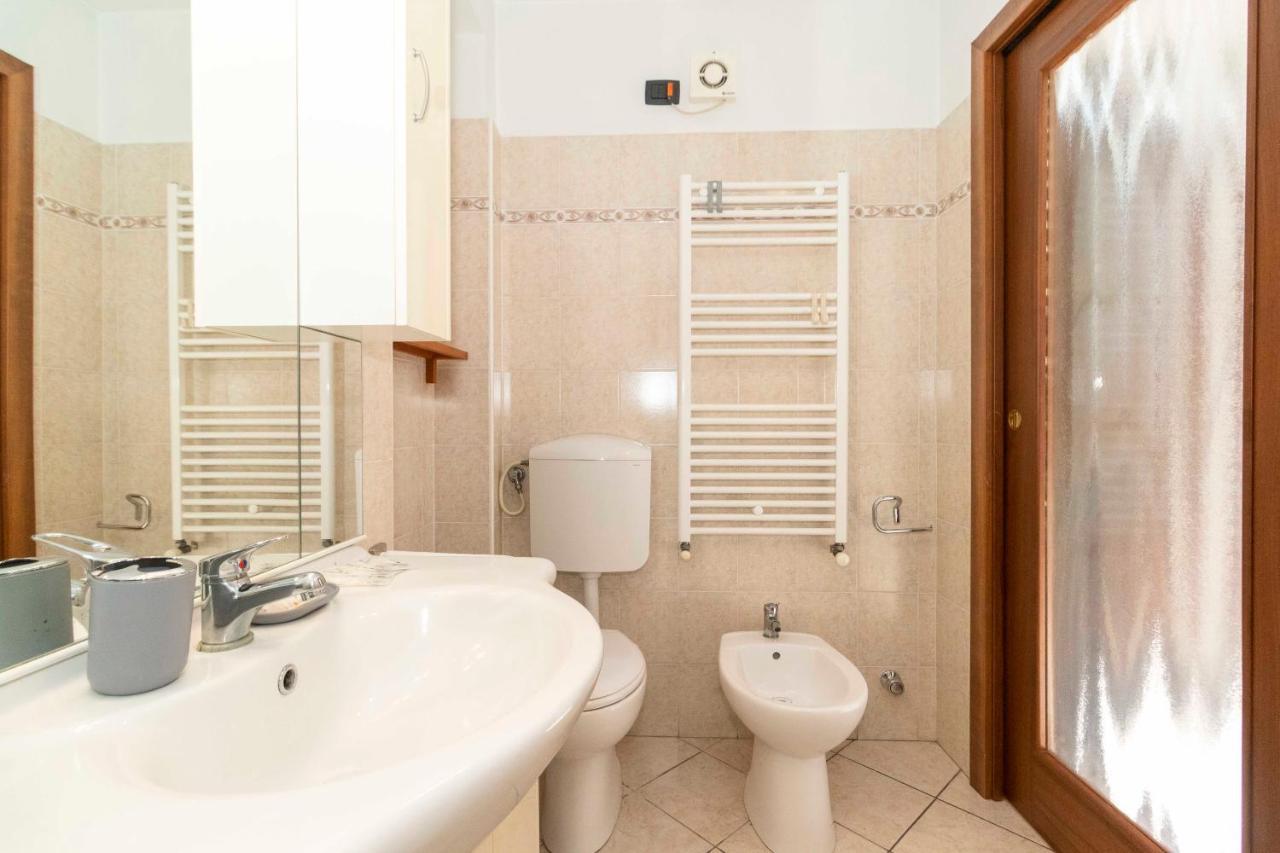 Colourful Flat San Donato Apartment Turin Exterior photo